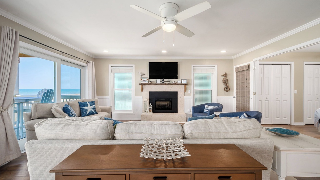 Photo of Livingroom in Port St. Joe