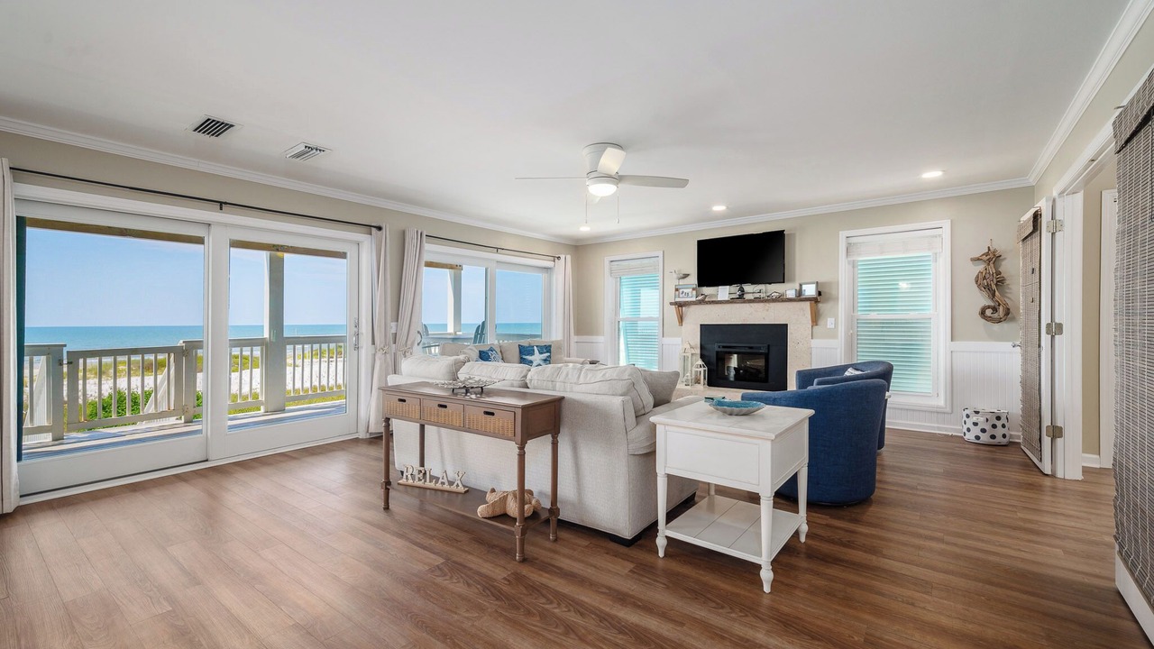Photo of Livingroom in Port St. Joe