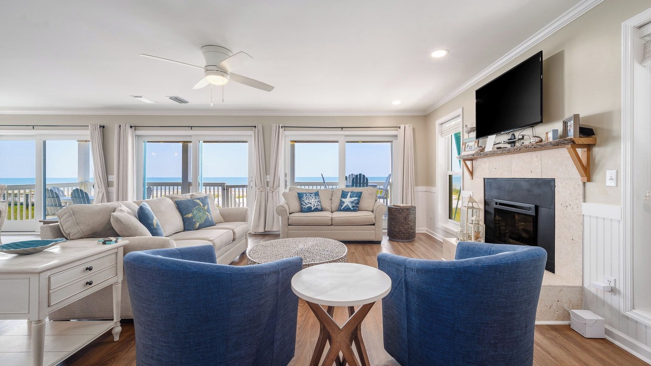 Photo of Livingroom in Port St. Joe