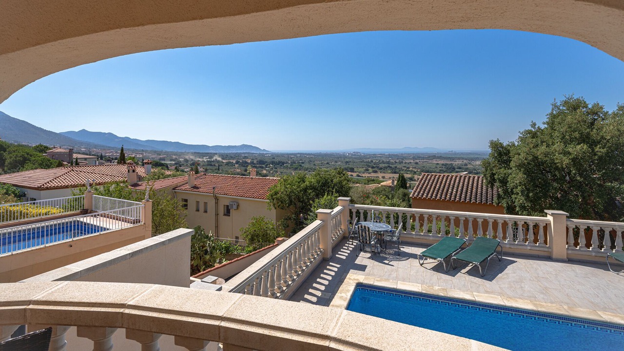 Photo of Outdoor in El Mas Isaac
