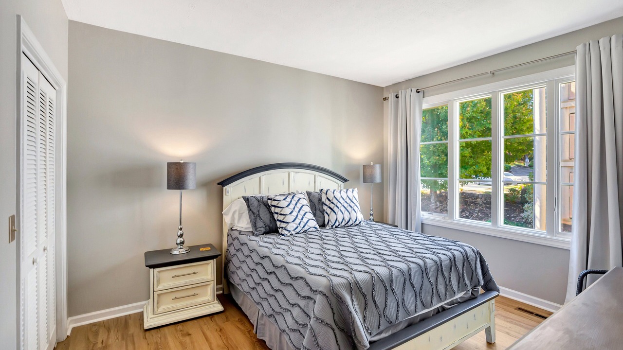 Photo of Bedroom in Salem