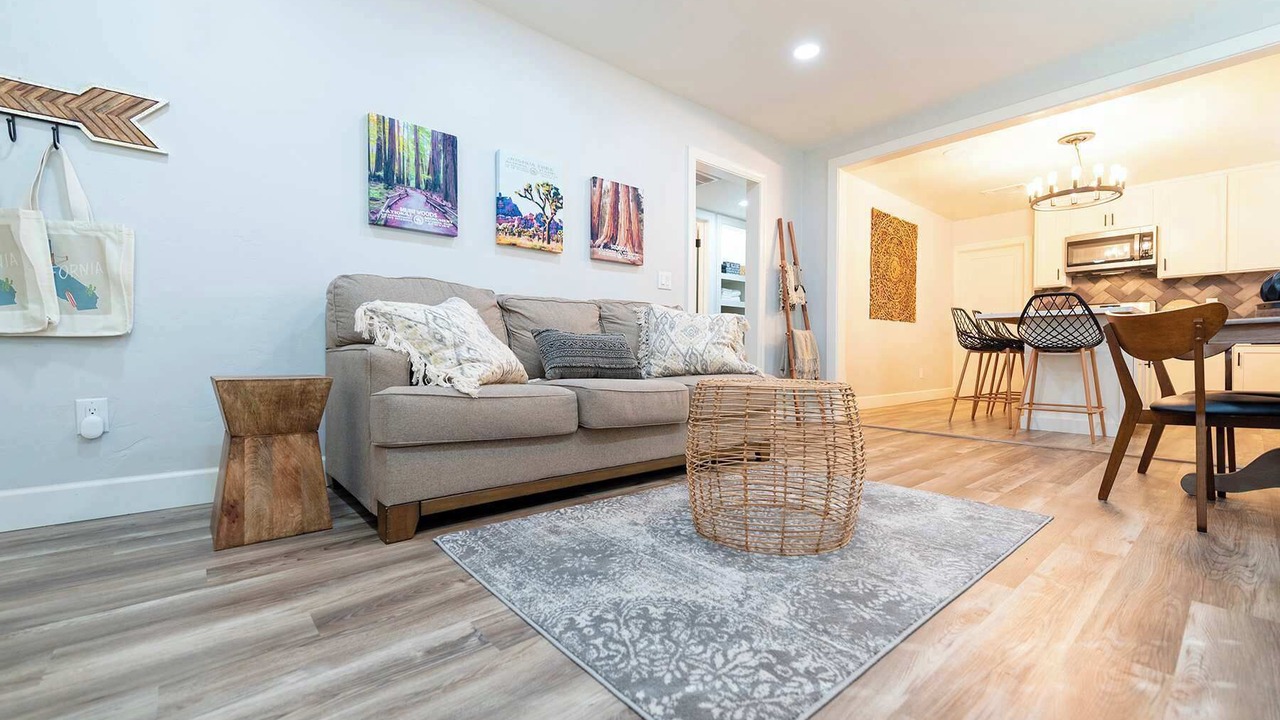 Photo of Livingroom in Exeter