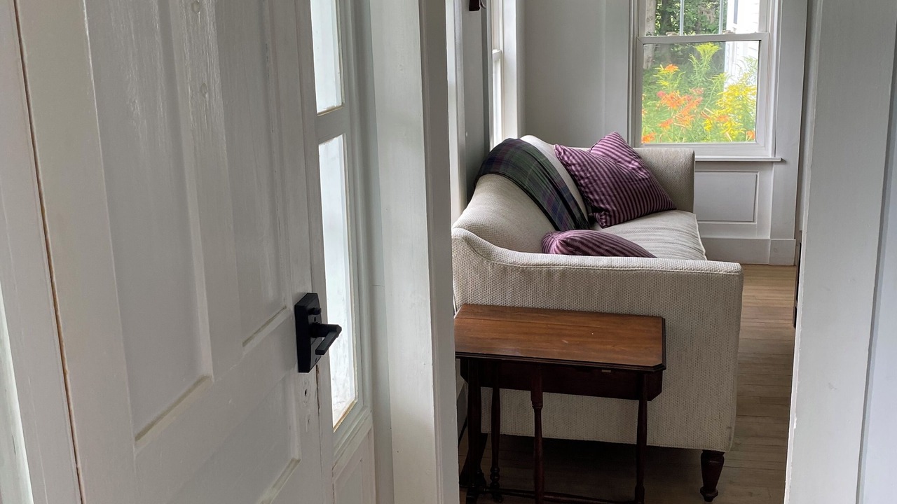 Photo of Livingroom in Greensboro