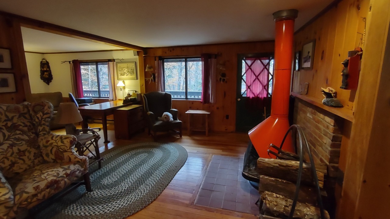 Photo of Livingroom in Tupper Lake
