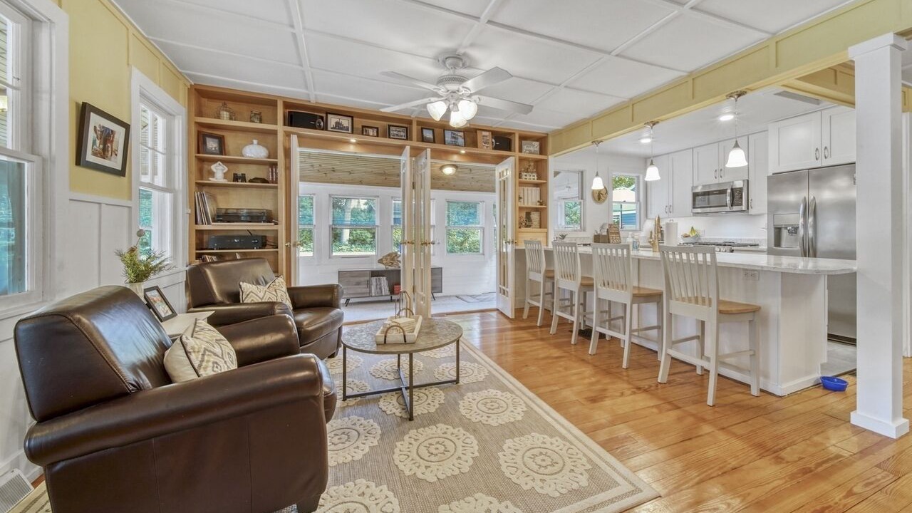 Photo of Bedroom in Saugatuck
