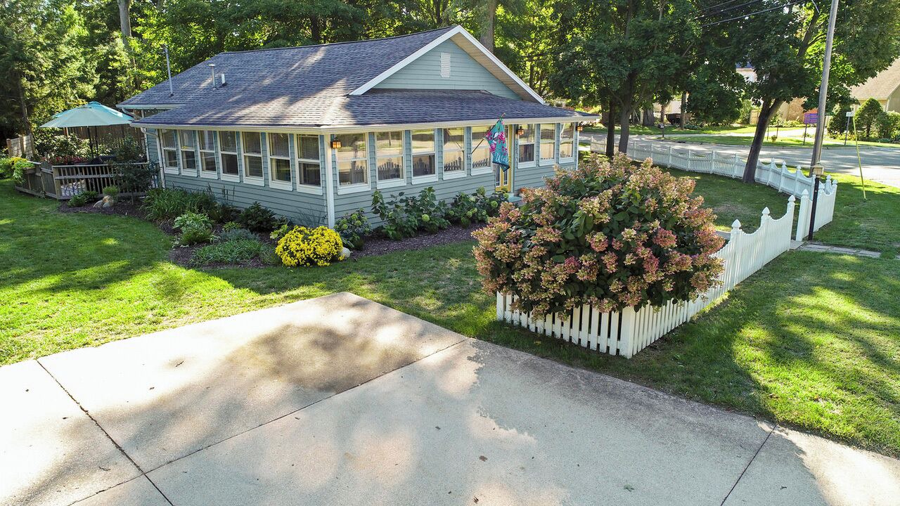 Photo of Others in Saugatuck