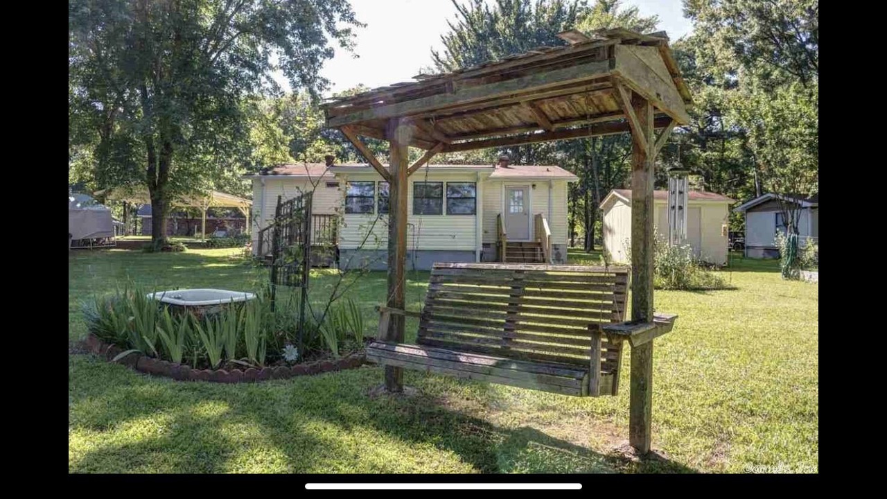 Photo of Outdoor in Perryville