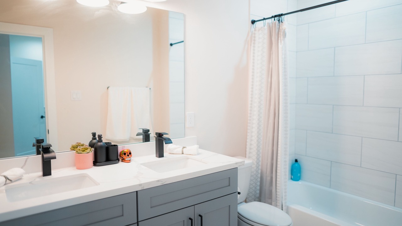 Photo of Bathroom in Northside