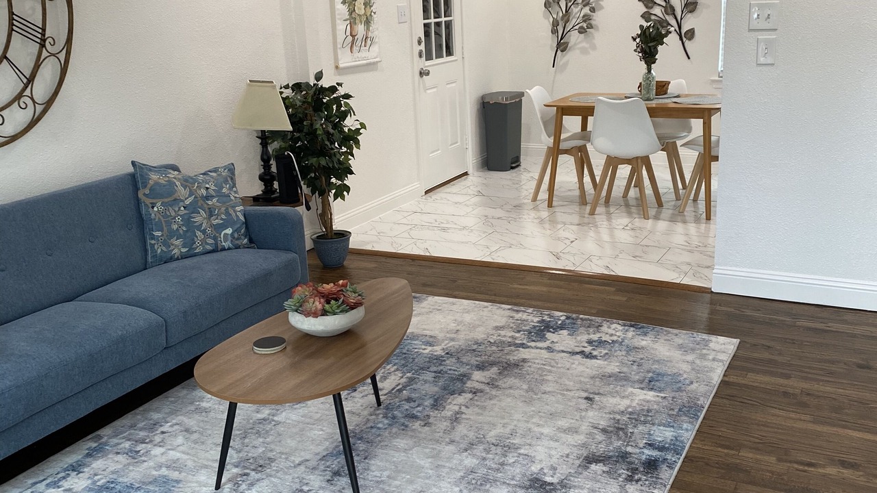 Photo of Livingroom in South Arlington