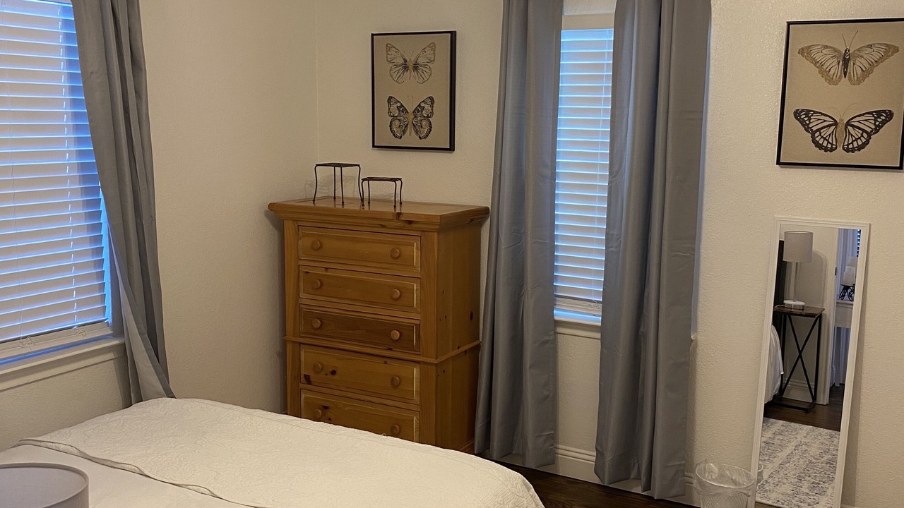 Photo of Bedroom in South Arlington