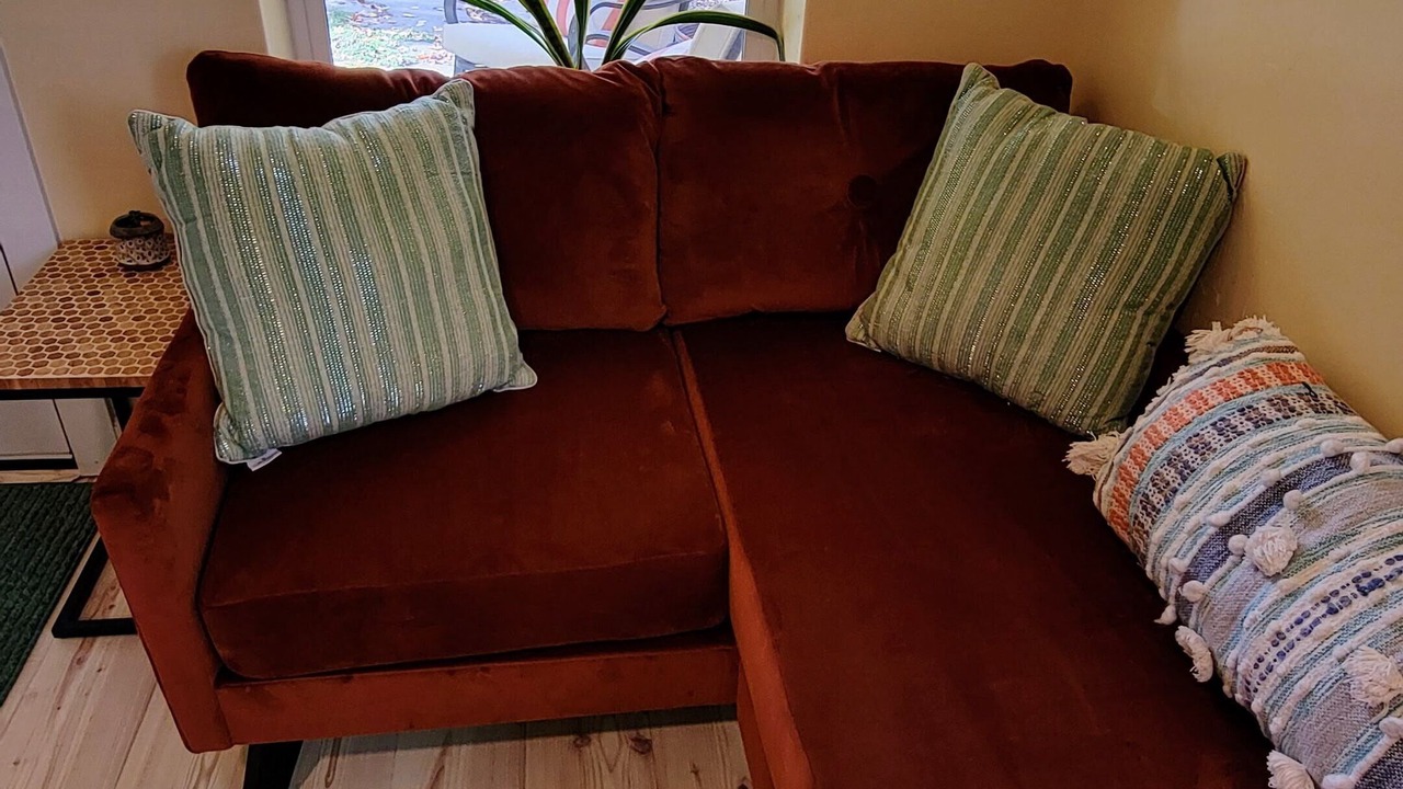 Photo of Livingroom in Jacksonville