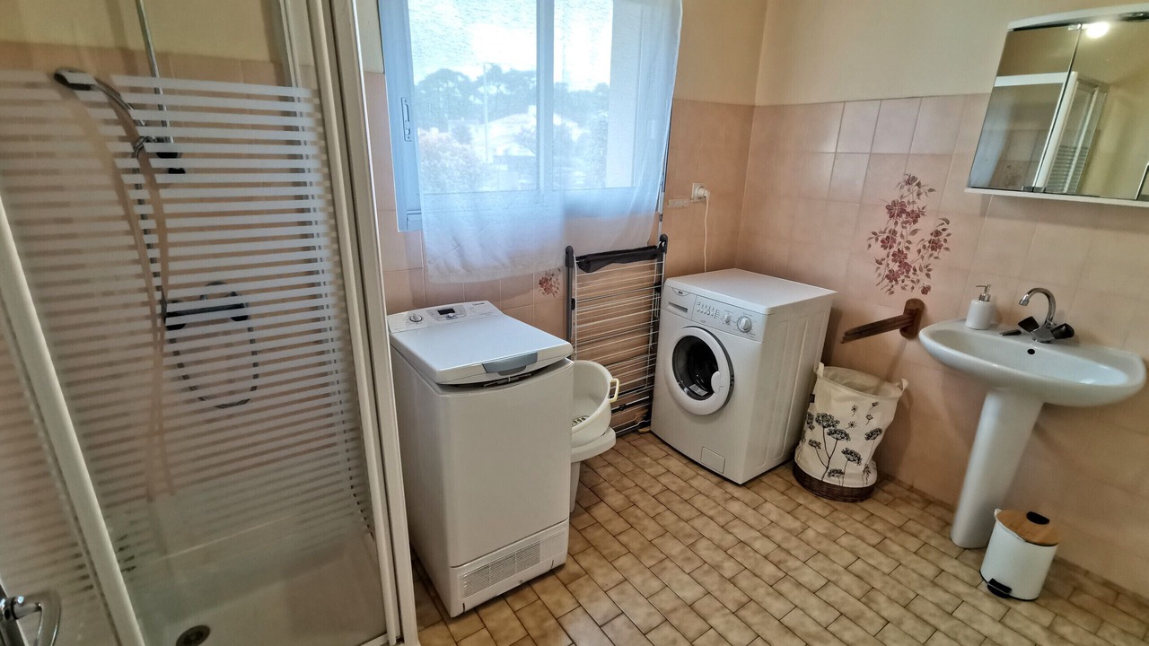 Photo of Bathroom in Jard-sur-Mer