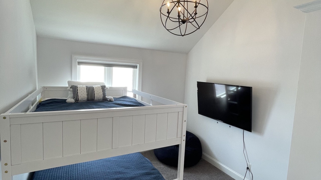 Photo of Bedroom in La Follette