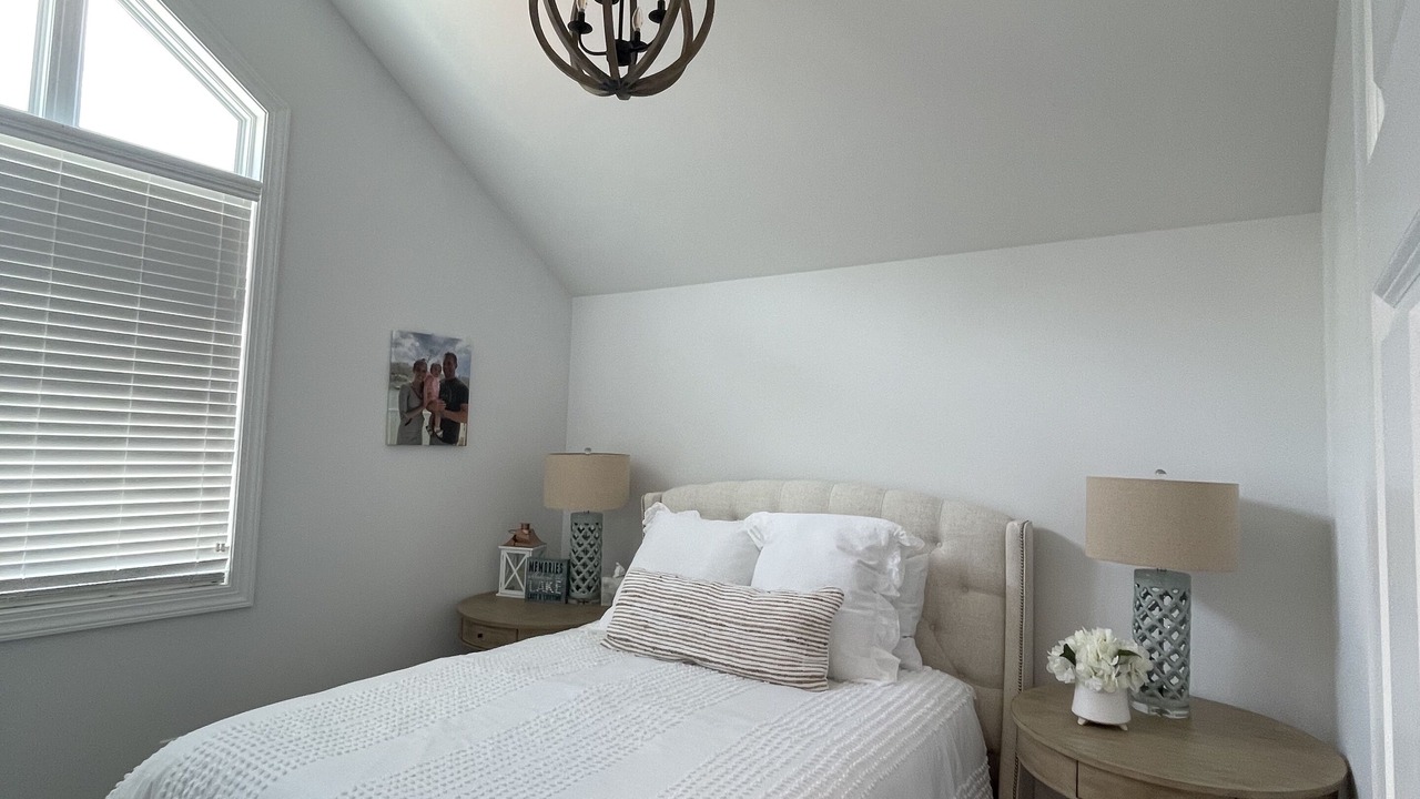 Photo of Bedroom in La Follette
