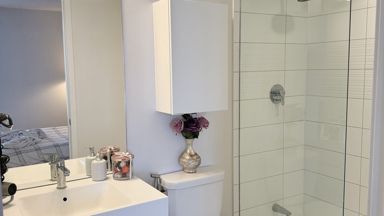 Photo of Bathroom in Wellington Place
