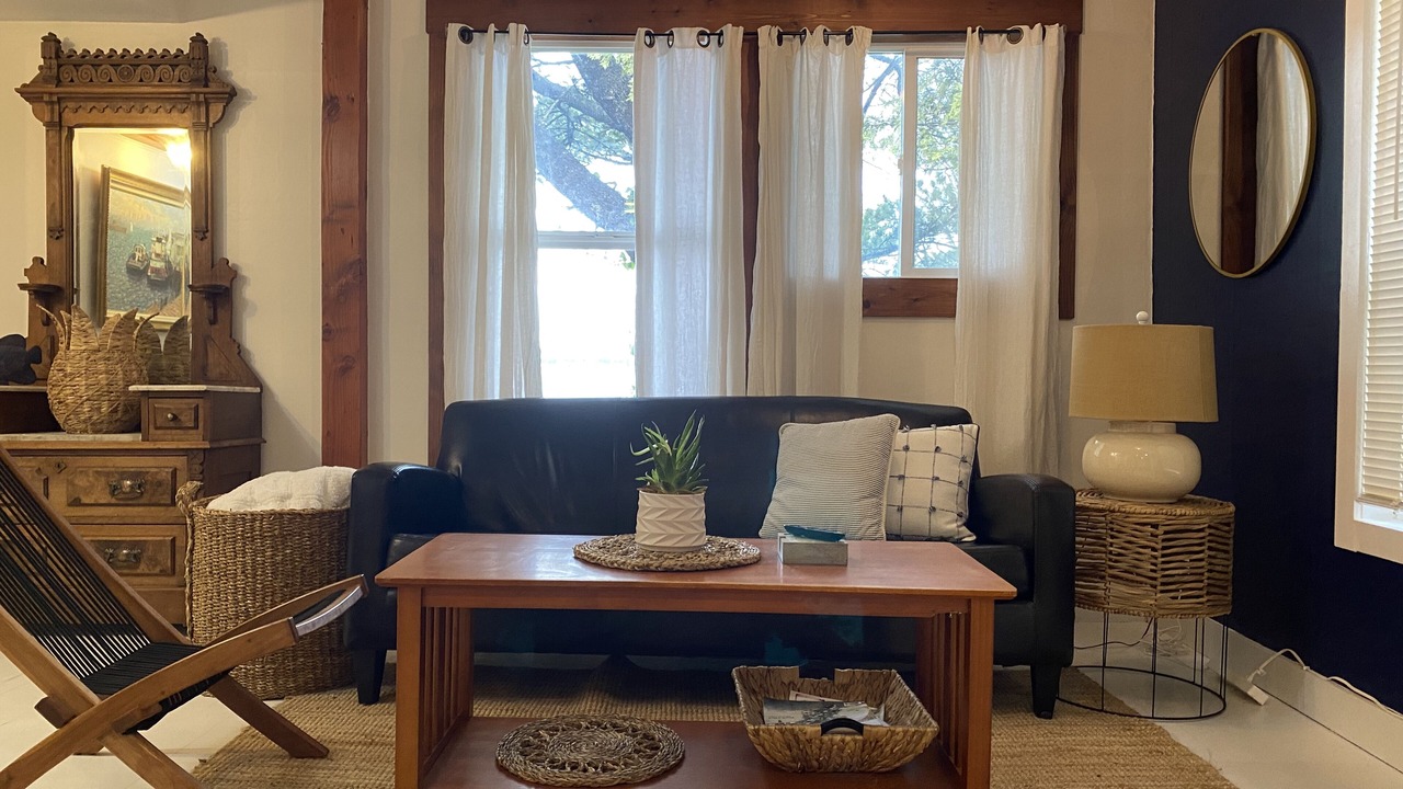 Photo of Livingroom in Astoria