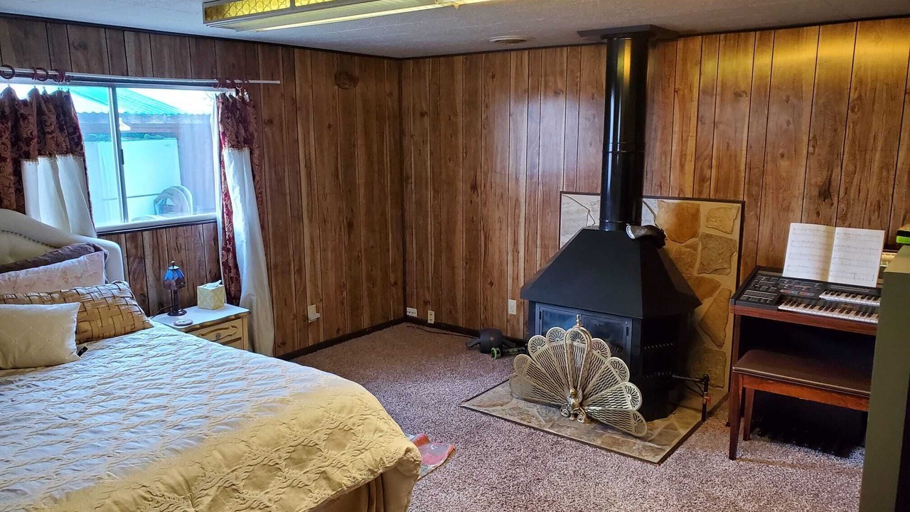Photo of Bedroom in Evanston