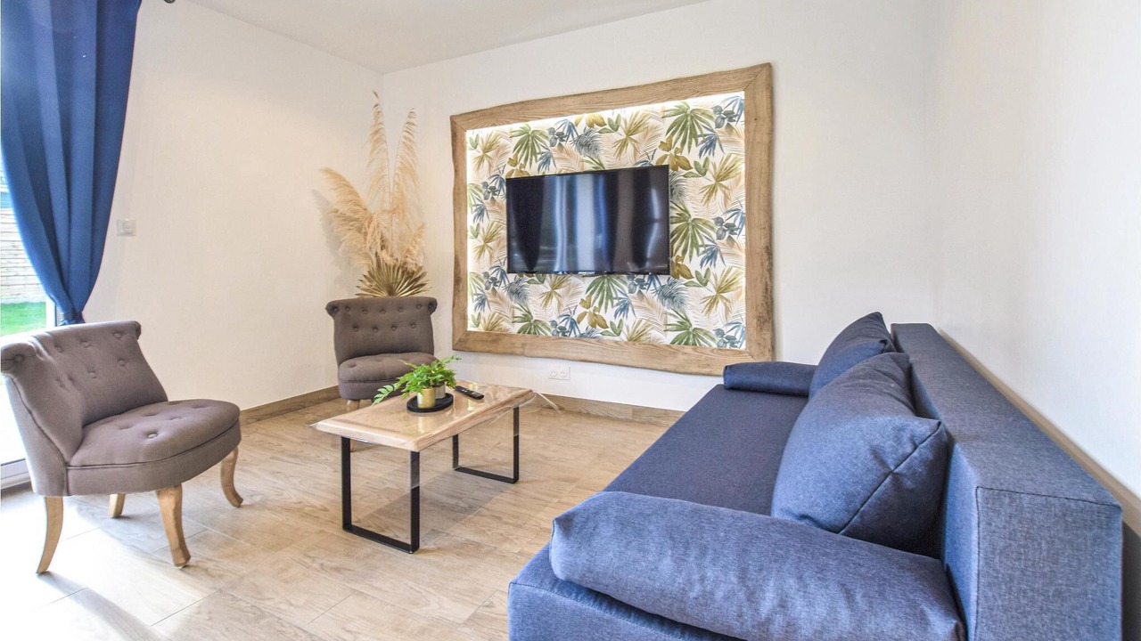 Photo of Bedroom in Angerville-l'Orcher