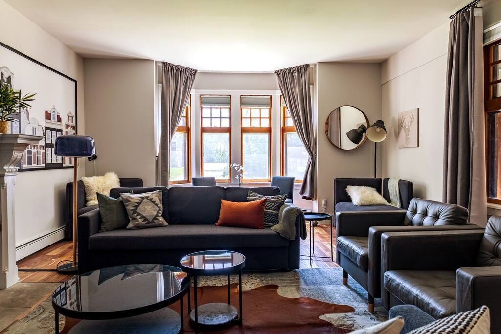 Photo of Livingroom in Lower East Side