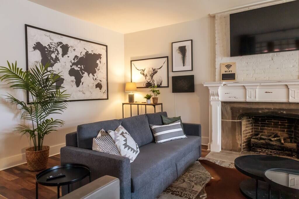Photo of Livingroom in Lower East Side