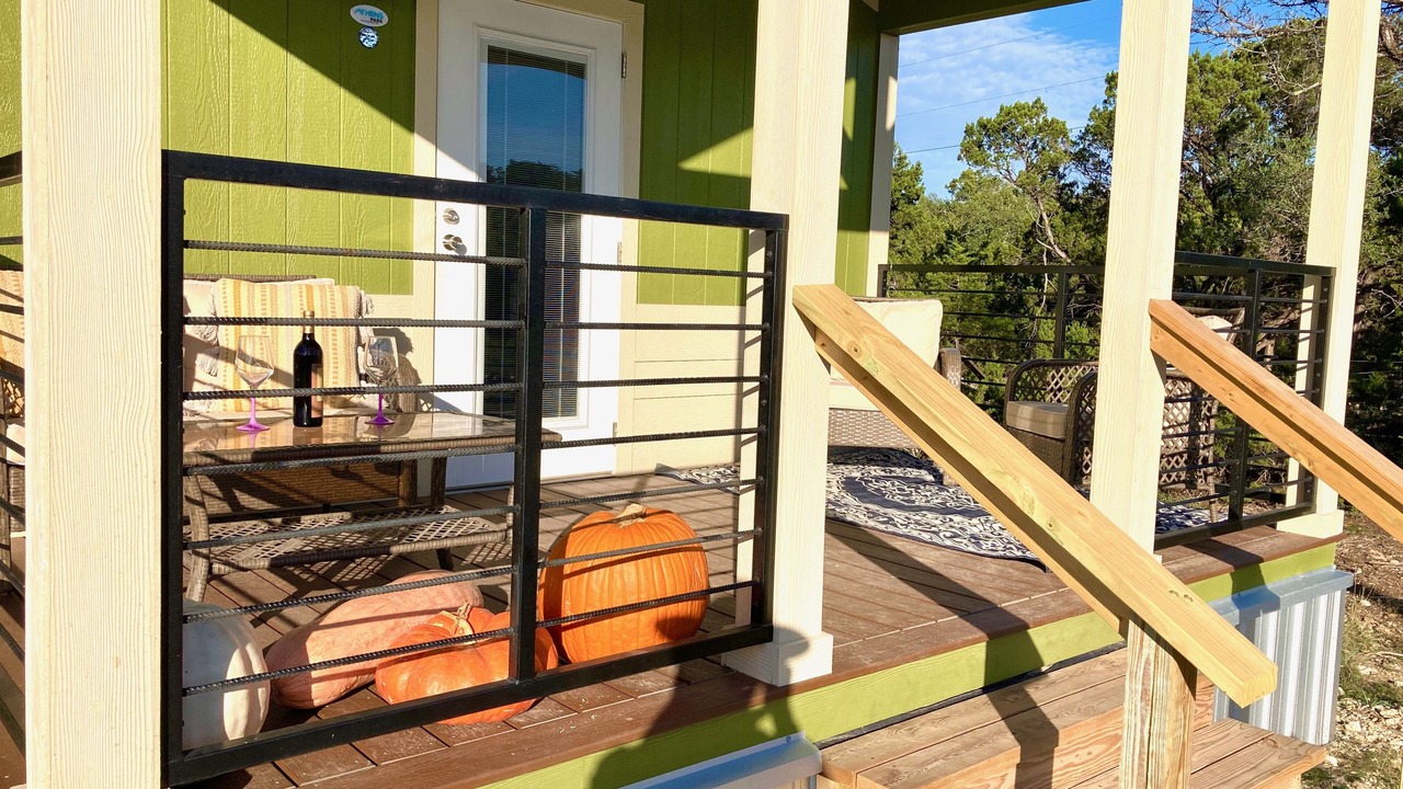 Photo of Patio Balcony in Canyon Lake