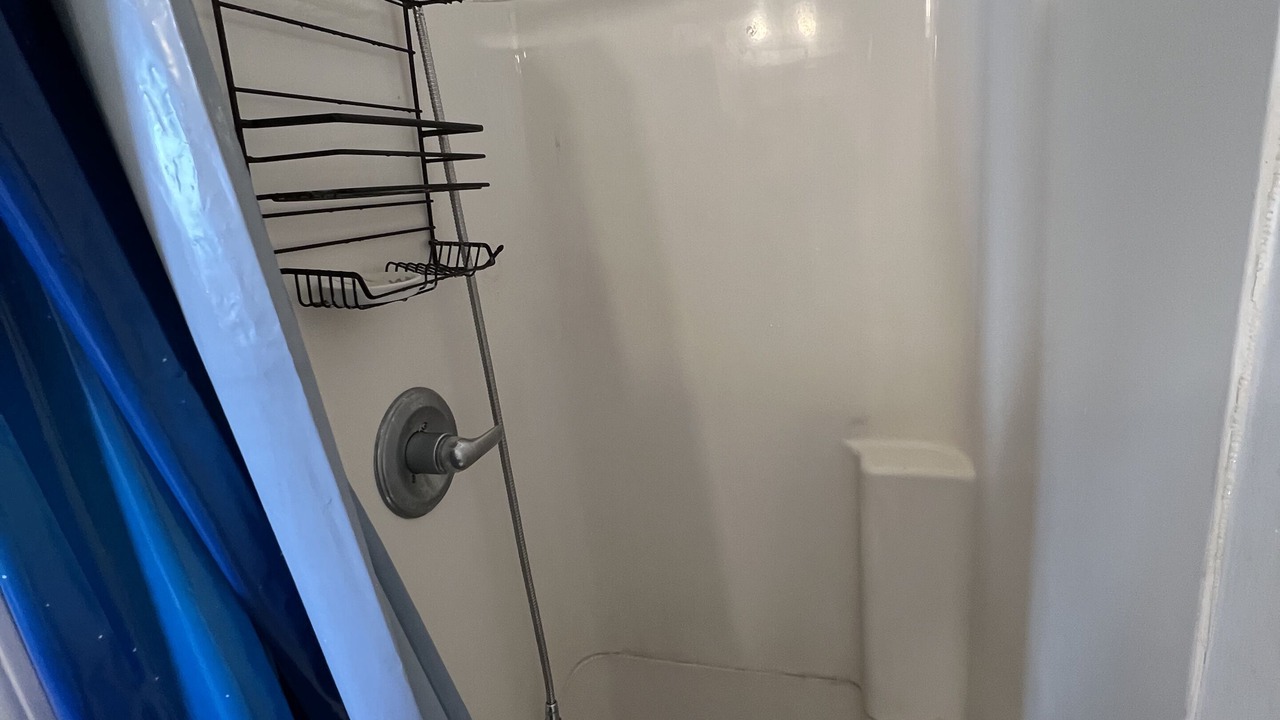 Photo of Bathroom in Edgemar - Pacific Manor