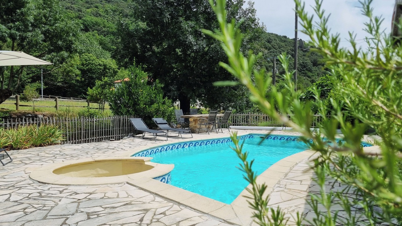 Photo of Outdoor in Boisset