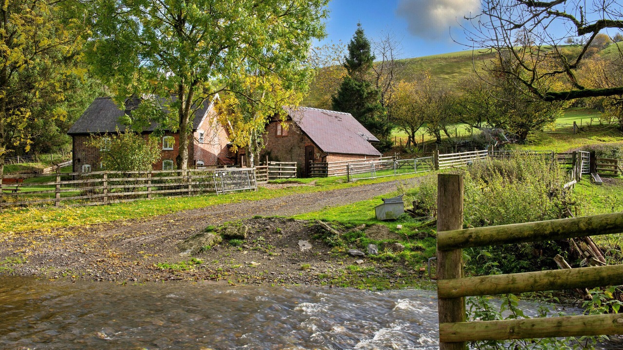 Photo of Outdoor in Tirabad