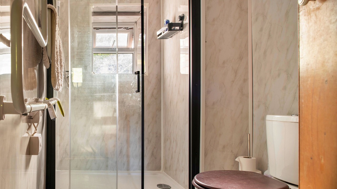 Photo of Bathroom in Tirabad