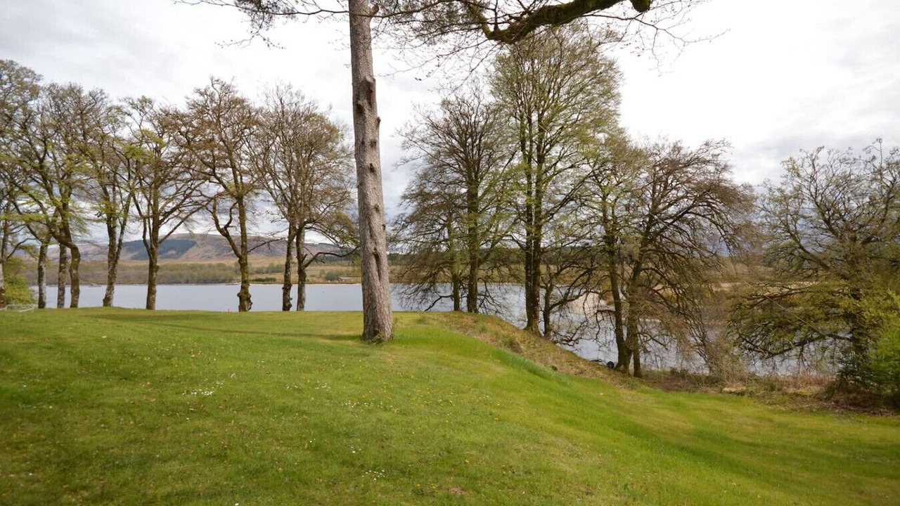 Photo of Others in Spean Bridge