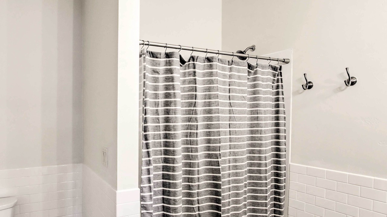 Photo of Bathroom in Pipe