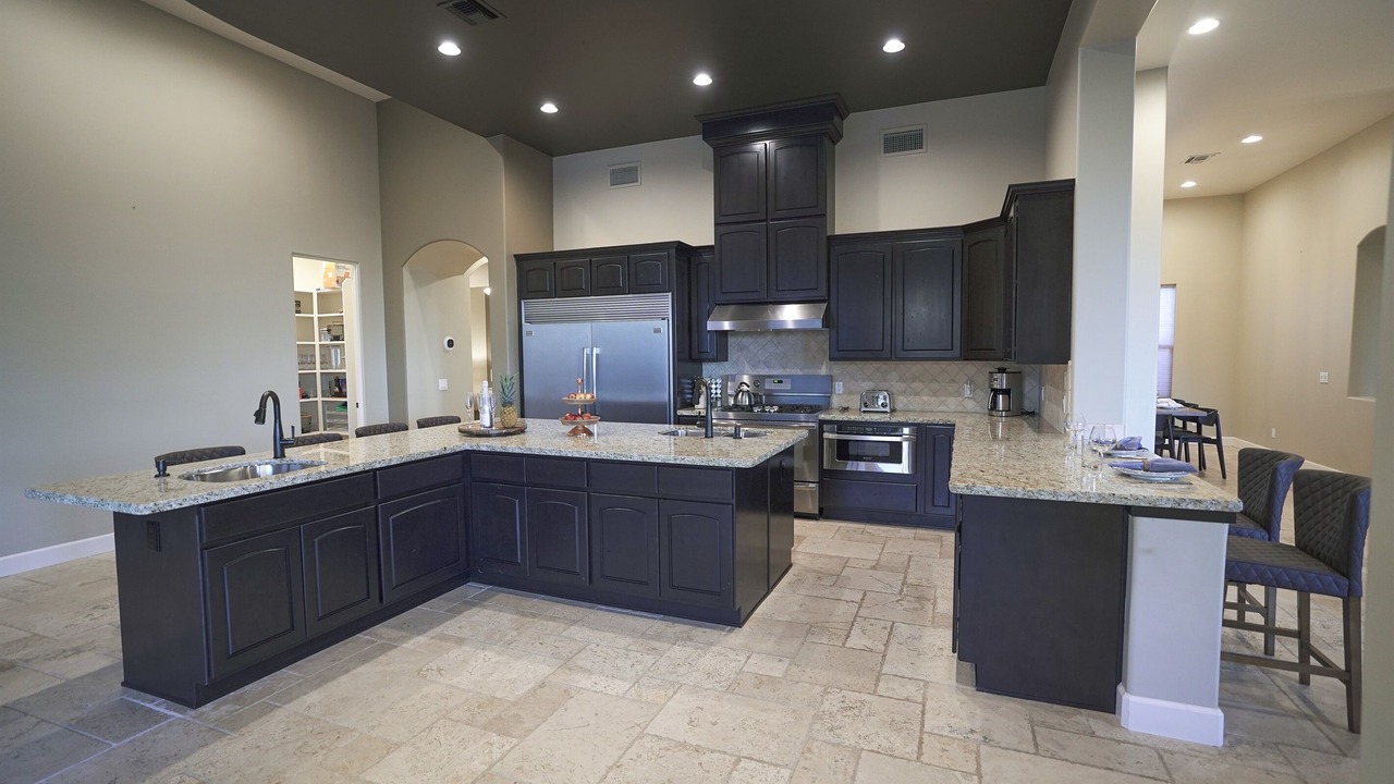 Photo of Kitchen in Rio Verde Foothills