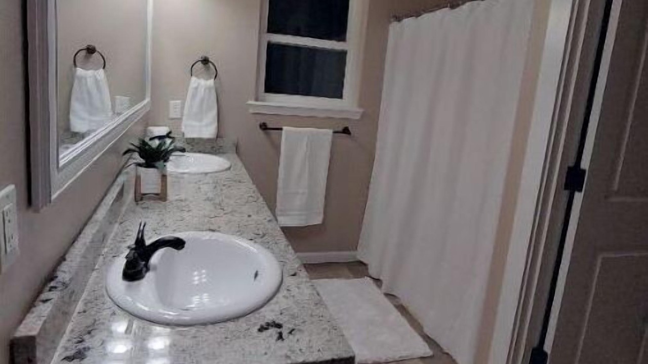 Photo of Others in Grants Pass