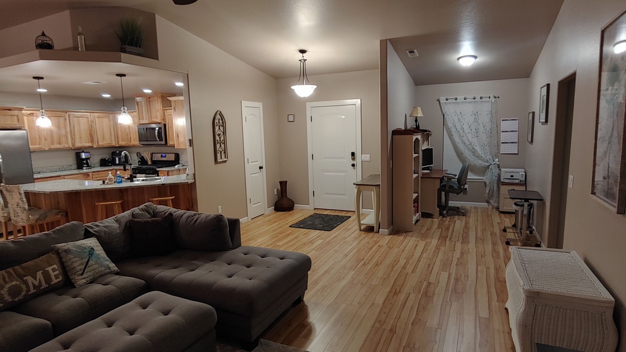 Photo of Livingroom in Grants Pass