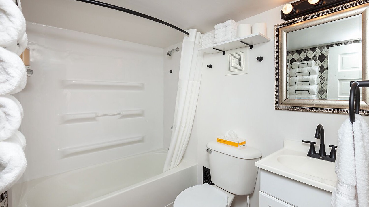 Photo of Bathroom in Des Moines