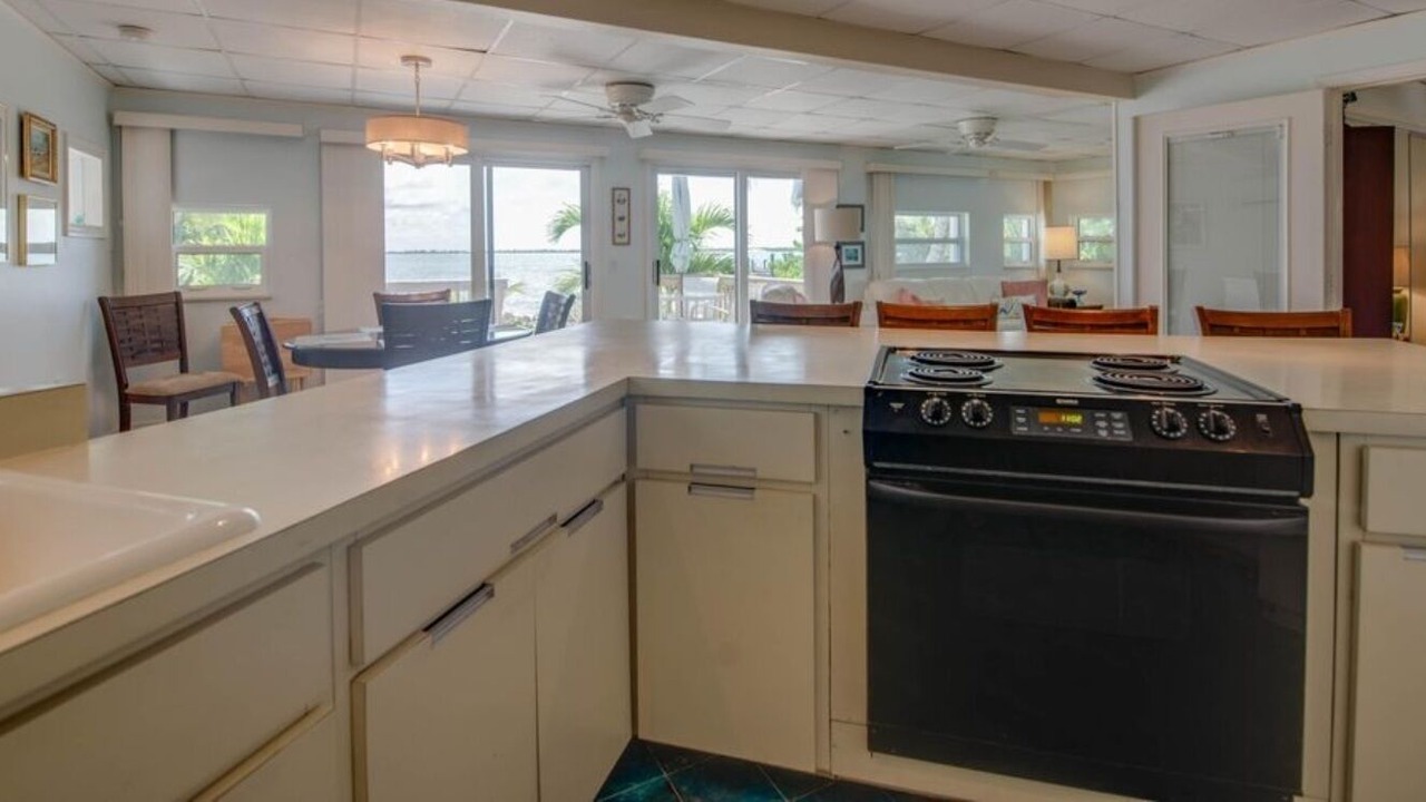 Photo of Kitchen in Summerland Key
