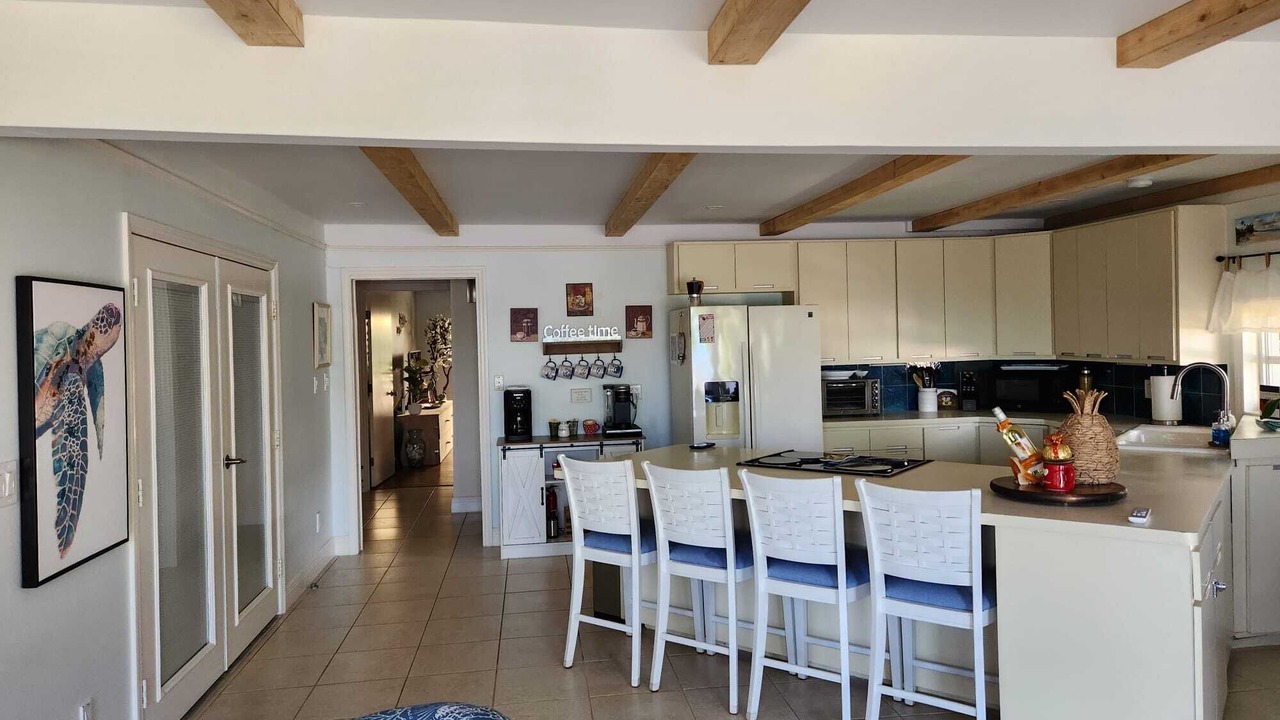 Photo of Kitchen in Summerland Key