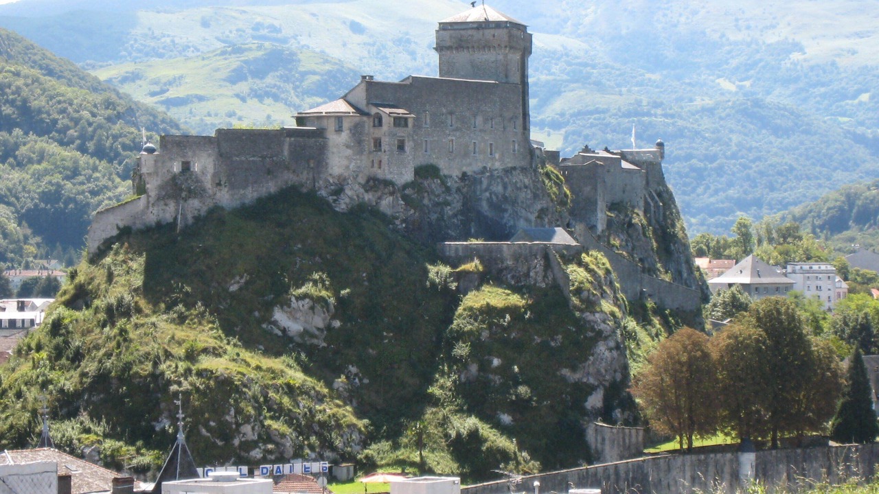 Photo of Others in Arrodets-ez-Angles