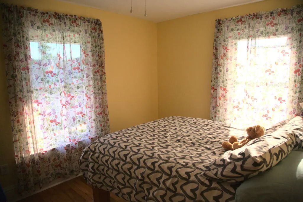 Photo of Bedroom in Utica