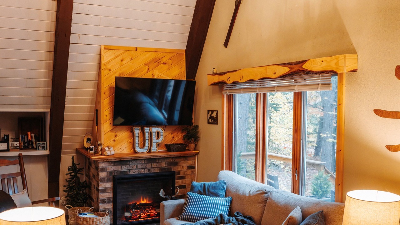 Photo of Livingroom in Bessemer