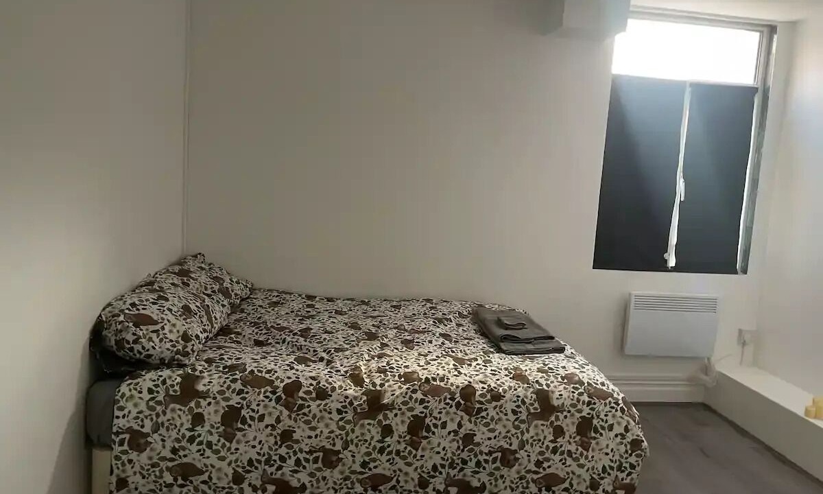 Photo of Bedroom in Addiscombe