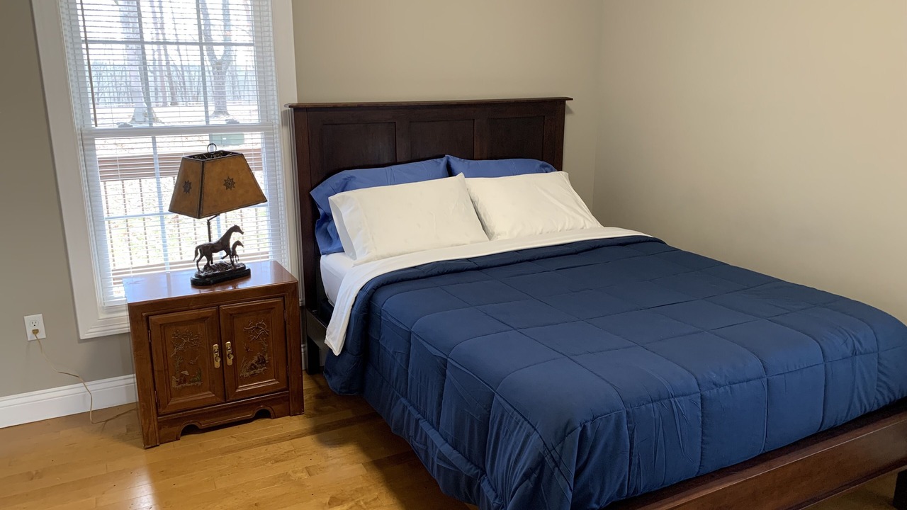 Photo of Bedroom in Pittsburg