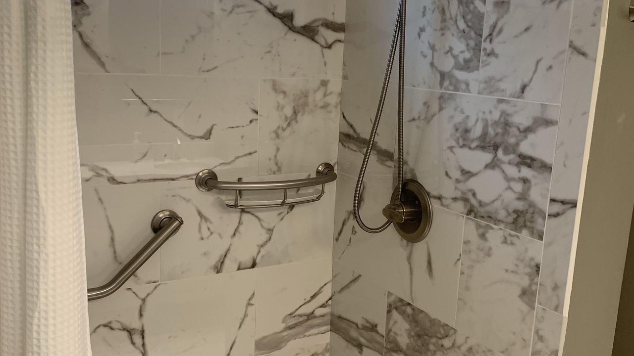 Photo of Bathroom in Pittsburg