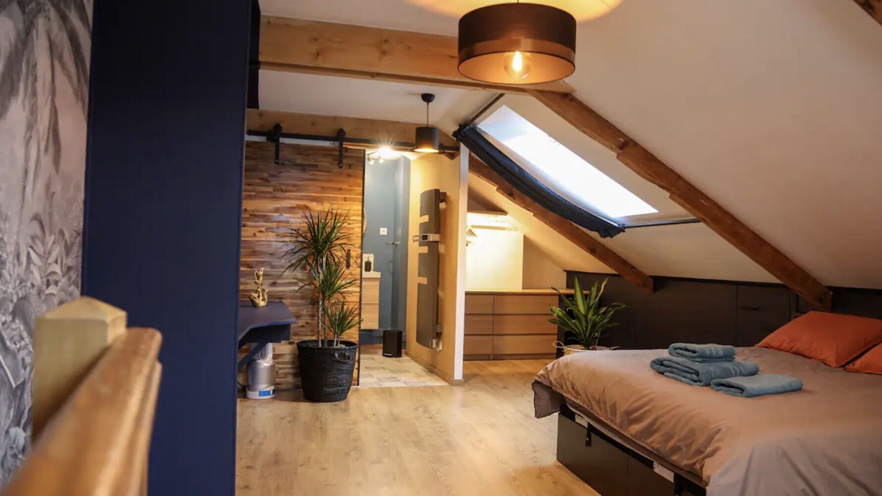 Photo of Bedroom in Bagneres-de-Bigorre