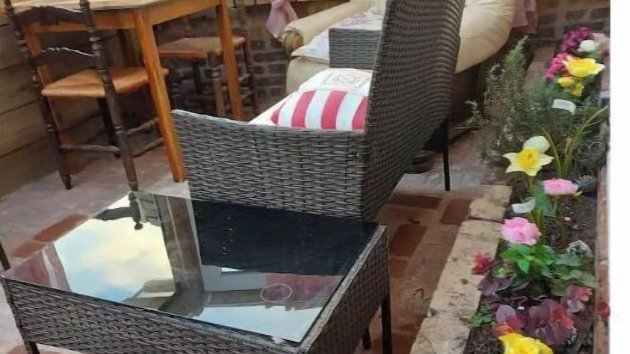 Photo of Patio Balcony in Crasville-la-Mallet