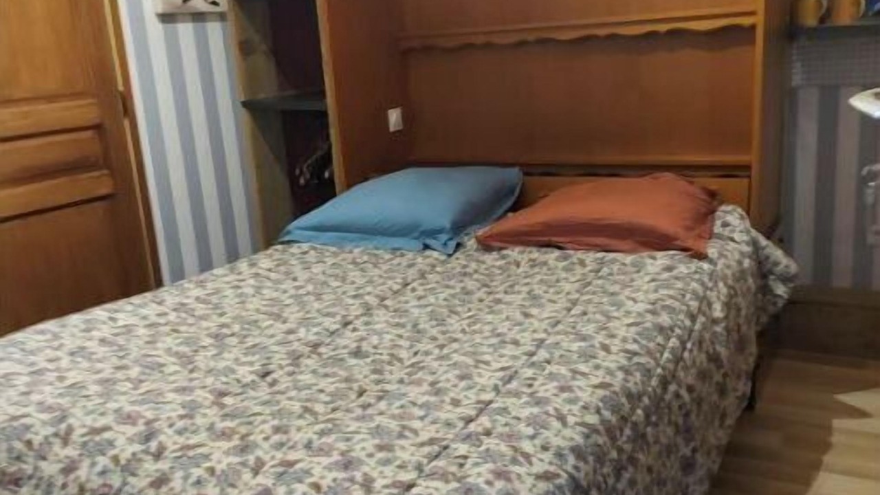 Photo of Bedroom in Crasville-la-Mallet