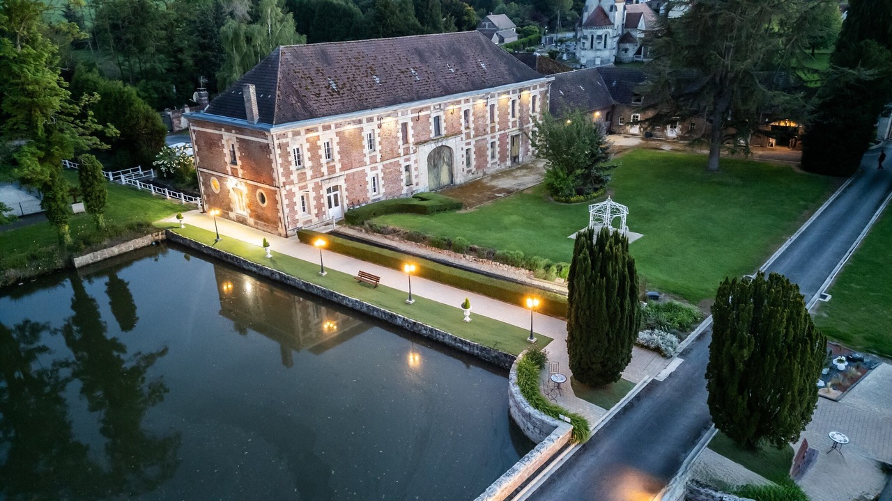 Photo of Outdoor in Quesmy