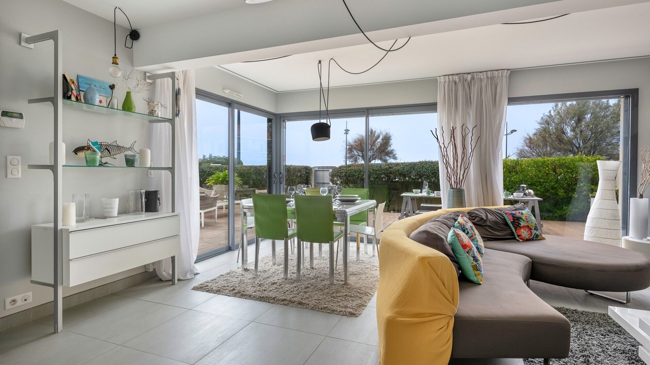 Photo of Livingroom in La Plaine-sur-Mer
