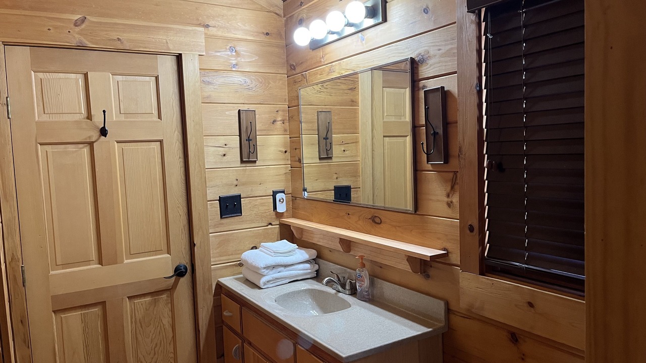 Photo of Bathroom in Warm Springs