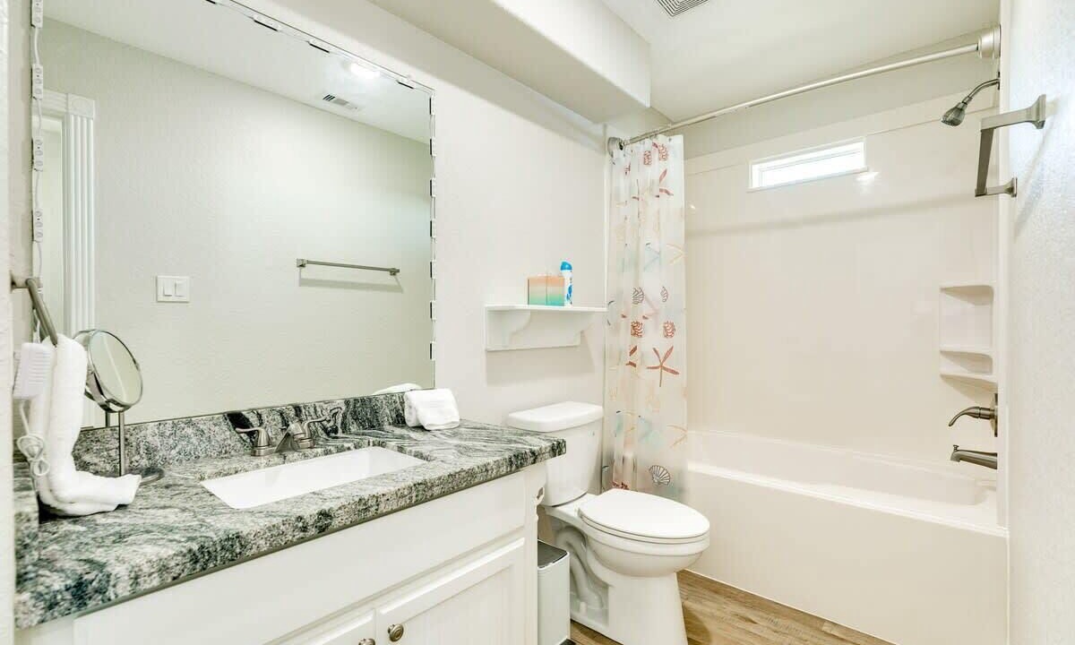 Photo of Bathroom in Surfside Beach